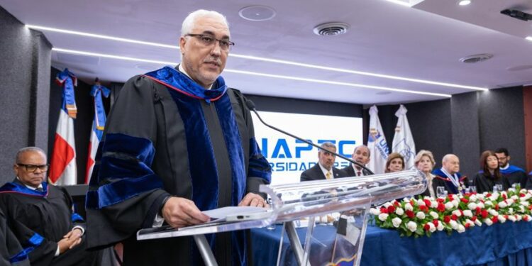 Erik Pérez Vega nuevo rector de Unapec