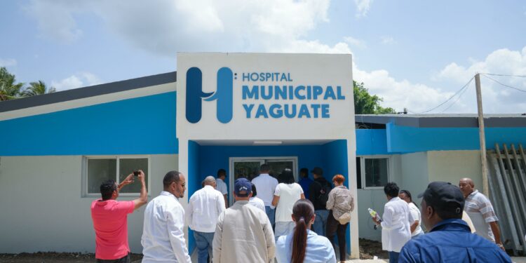 Gobierno reafirma su compromiso con San Cristóbal