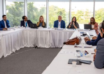 Avanza diálogo sobre crisis haitiana con mesas temáticas activas