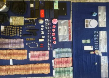 Allanamientos simultáneos contra el microtráfico en Montecristi