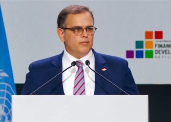 Ministro dominicano urge rediseñar arquitectura financiera mundial
