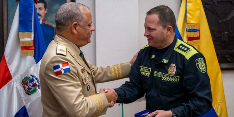 República Dominicana y Colombia refuerzan alianza en defensa