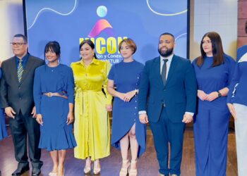 Sarah Hernández exhorta a votar este viernes por una ADOMPRETUR más fuerte y unida