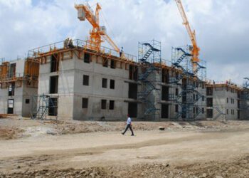 APROCOVICI: burocracia ambiental detiene viviendas y frena inversión en el Cibao