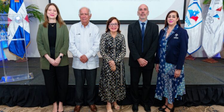 Pablo Ceriani analiza retos y oportunidades de la integración migratoria