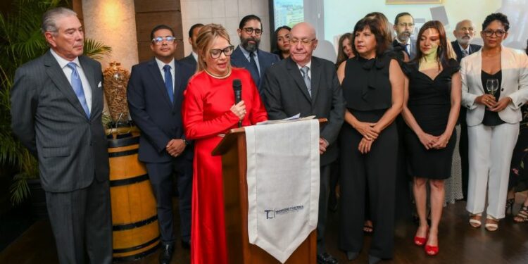 Troncoso y Caceres Abogados inauguran su nueva sede en Santo Domingo