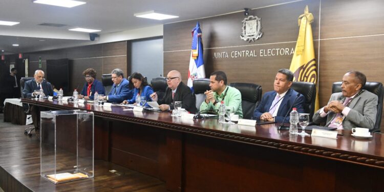 JCE abre propuesta económica para emisión de nueva cédula