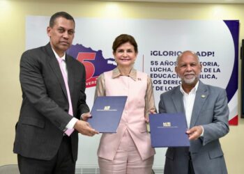 INDOTEL y ADP se unen para capacitar a maestro