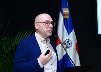 Científico alerta sobre el vacío genómico latinoamericano