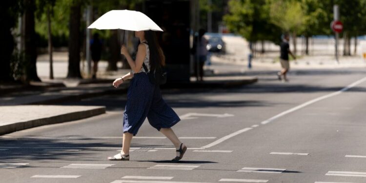 El calor se ceba con la población de españa: más de mil muertos en julio