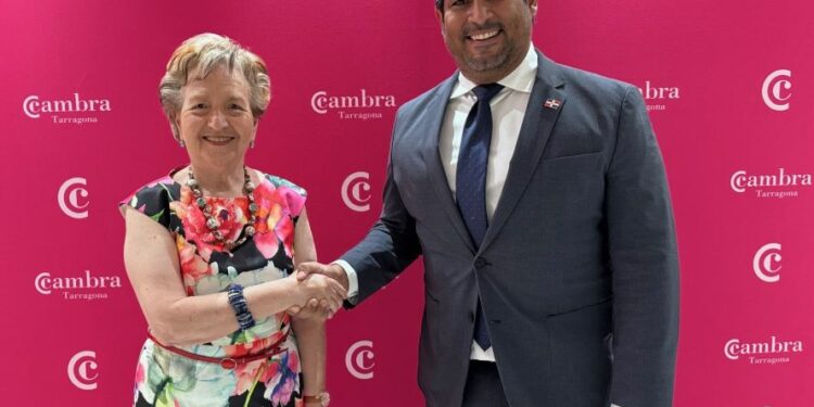 Turismo: Cámara de Tarragona se abre a negociar con República Dominicana