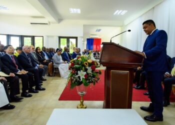 Haití nombra nuevo presidente en medio de una crisis histórica