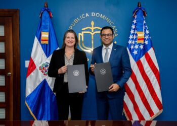 EE. UU. dice presente con la modernización de la justicia dominicana