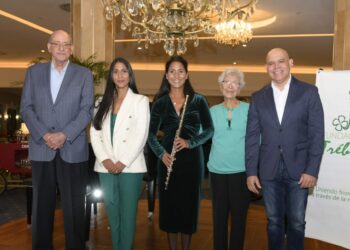 Luis Emilio Mena revive en partituras para flauta