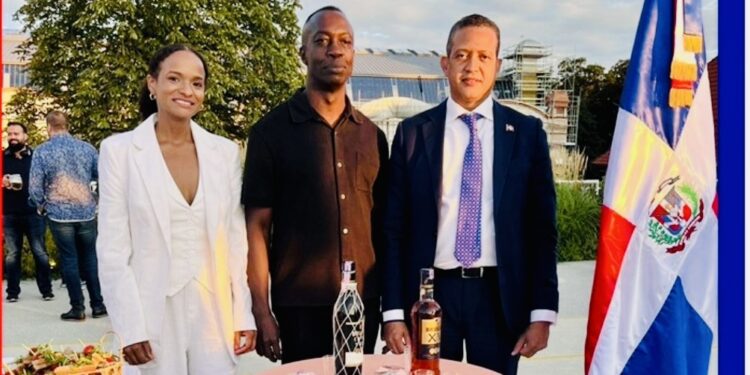 Noche dominicana en Praga exhibe cultura caribeña