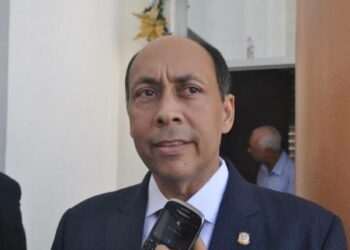 Luis René Canaán Rojas asume como director de ARS SEMMA