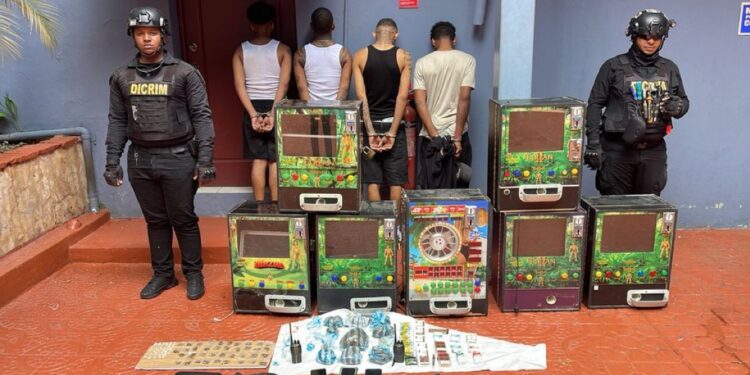 La DICRIM intervino varios sectores tras denuncias por robos y asaltos