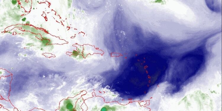 Indomet pronostica aguaceros con tormentas eléctricas y ráfagas de viento