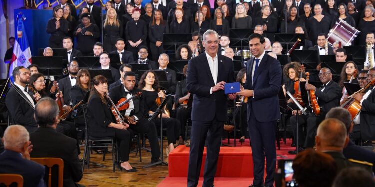 Nueva grabación del himno dominicano rinde tributo a la patria