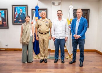 Ministro de Defensa recibe al enviado de la ONU para Haití
