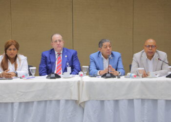 Diputados analizan cambios al Presupuesto 2025 con Magín Díaz