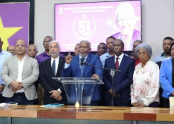 PLD ve educación en crisis: acusa retroceso a pesar de más presupuesto