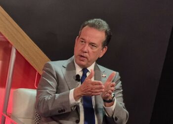 Gobierno admite que necesita más recursos para inversión