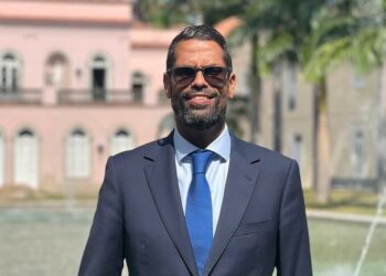 Dominicano hace historia en la OEA