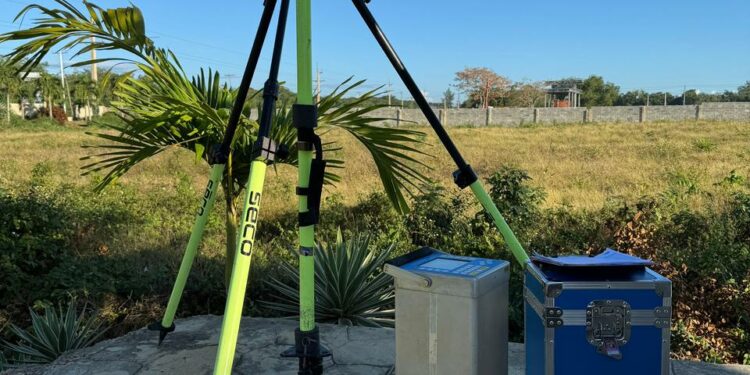 RD moderniza red gravimétrica para fortalecer exploración de hidrocarburos y minerales