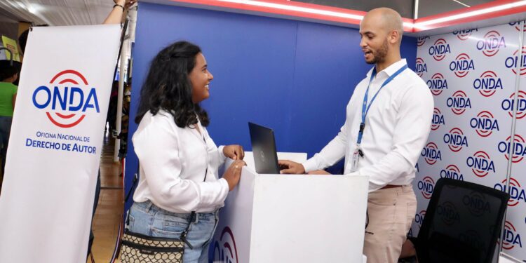 La ONDA exonera del pago de registro de obras en Expoferia de SFM y en taller del INTEC
