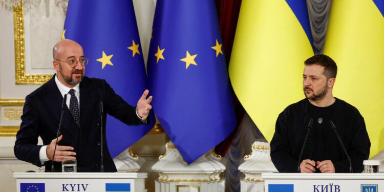 Europa insta a Trump a exigir alto el fuego en Ucrania en su reunión con Putin