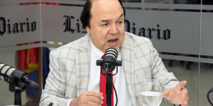Vinicio Castillo critica Código Penal: “Pone en riesgo la soberanía”