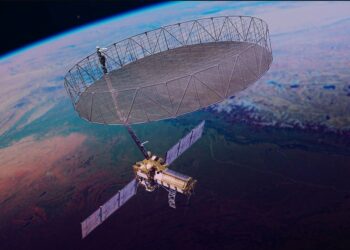 La NASA despliega en órbita su mayor antena espacial