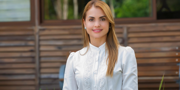 Yamilka Cruz destaca el valor de integrar el turismo en La Vega