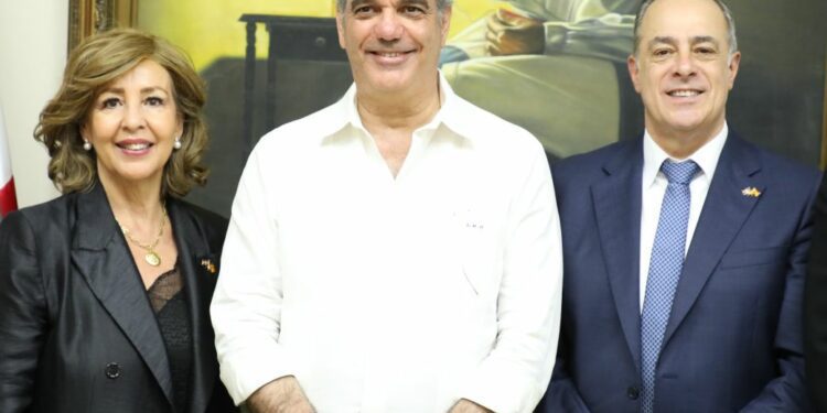 España se consolida como segundo inversor en República Dominicana