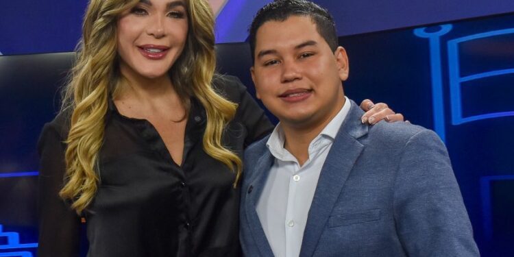 Luz García se reinventa en la era digital; defiende la entrevista con respeto