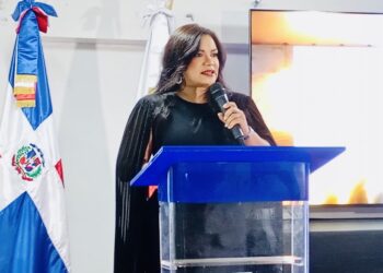 ADOMPRETUR juramenta directiva en Santiago liderada por Junior McDougal