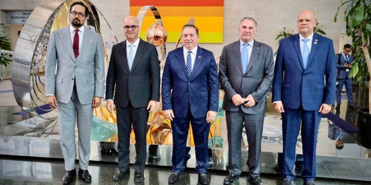 Delegación RD participa  en Asamblea de Aviación Civil en Montreal