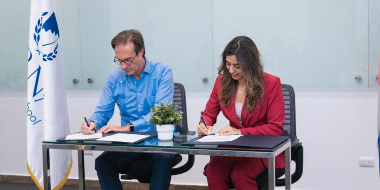 ANJE y BARNA acuerdan elevar el liderazgo empresarial en RD