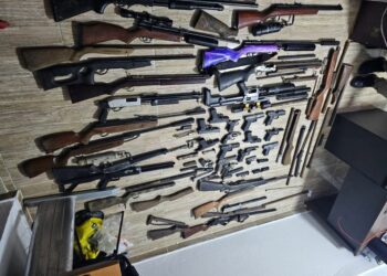 Ocupan 33 armas a armería clandestina en San Cristóbal