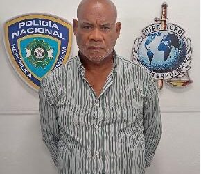 Capturado en AILA tras 14 años prófugo de la justicia