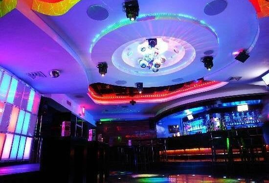 Amenaza de paro: dueños de bares y discotecas podrían dejar de comprar