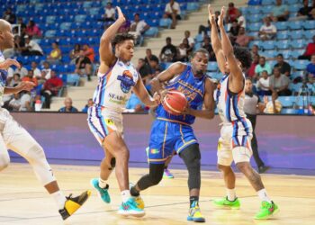 Mauricio Báez vence a Los Prados; San Carlos sobre Huellas del Siglo