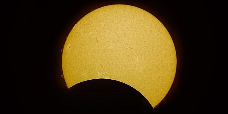 Eclipse solar del 21 de septiembre: cómo y dónde verlo