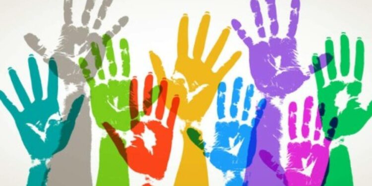 El mundo ve caer la democracia y la prensa en mínimos históricos