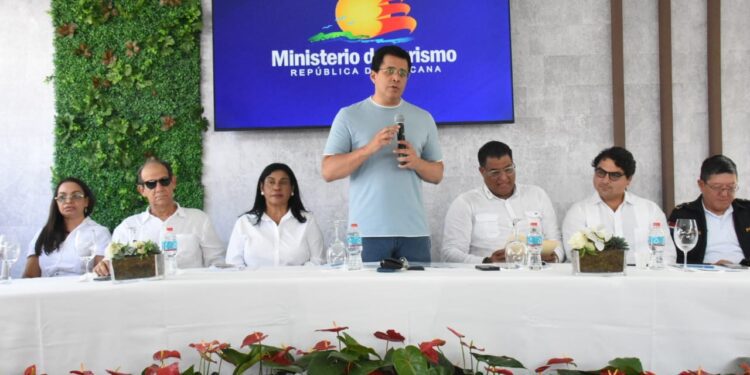 David Collado da luz verde a renovación de plaza en playa Miño