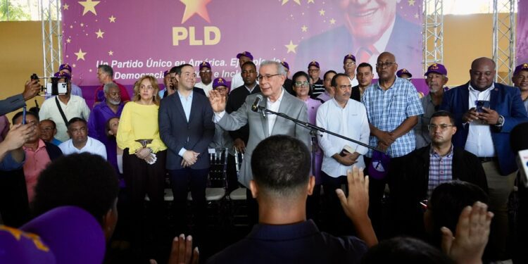 Danilo Medina acusa al Gobierno de mentir sobre legado de gestión