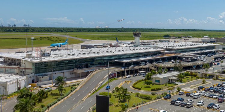 Restablecen energía en AILA tras apagón que afectó 30 vuelos