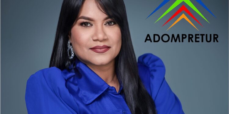 Adompretur cumple 48 años reafirmando su rol en el turismo