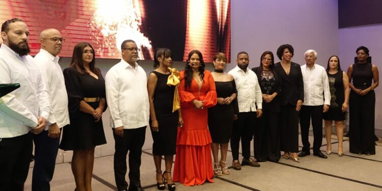 Premio de Periodismo Turístico: amplían plazo de entrega